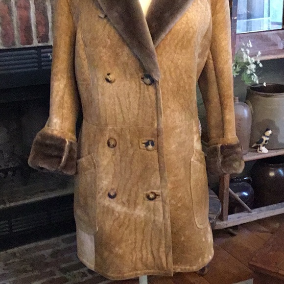 Vintage Sawyer Of California Women's Tan Shearling Coat - Picture 6 of 9